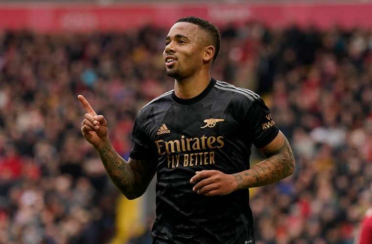 领跑248天无果+亲手送曼城夺冠 阿森纳本赛季算成功吗?