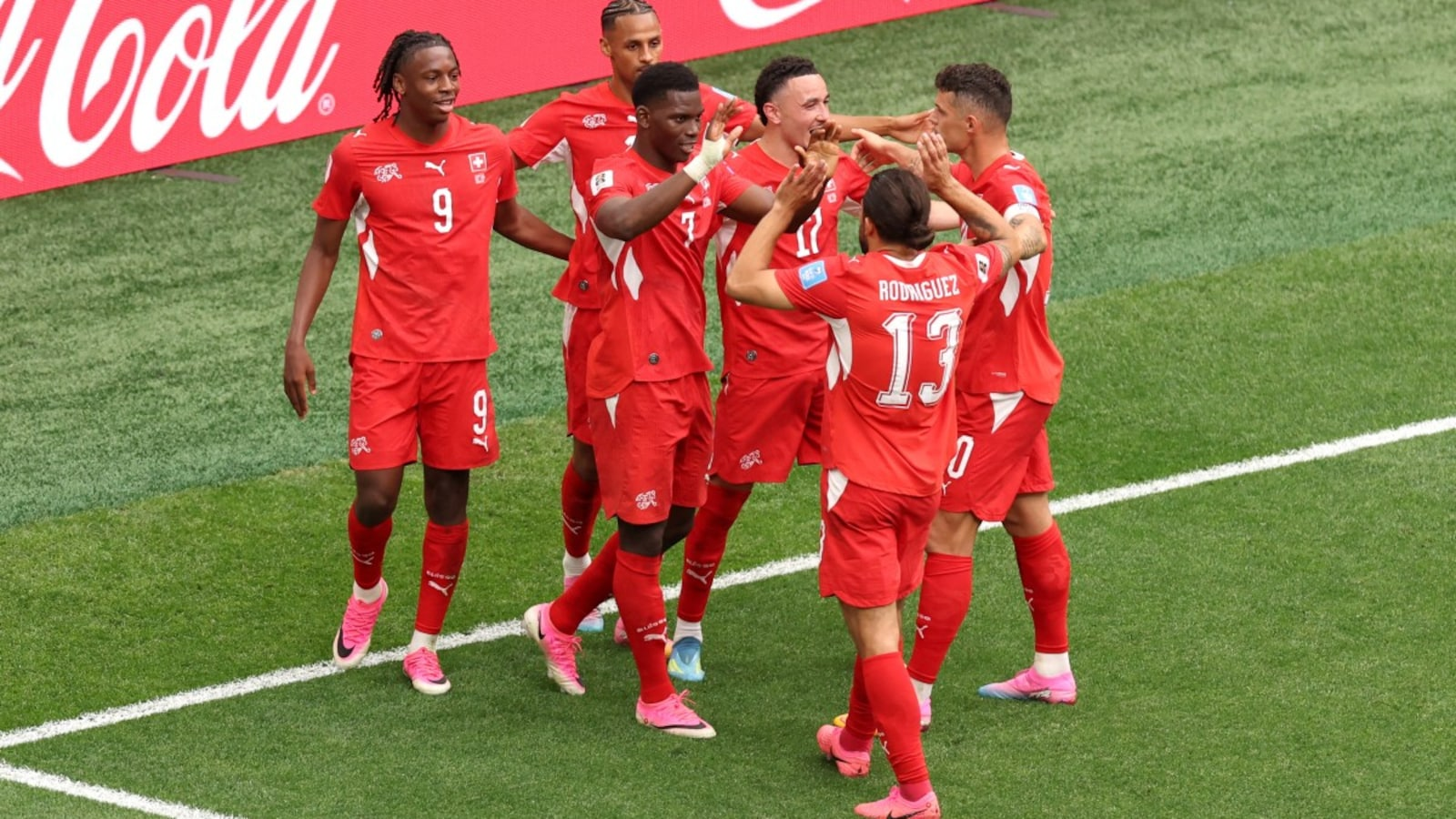 世界杯 1/16 决赛：瑞士 2-0 阿尔及利亚 高效反击晋级